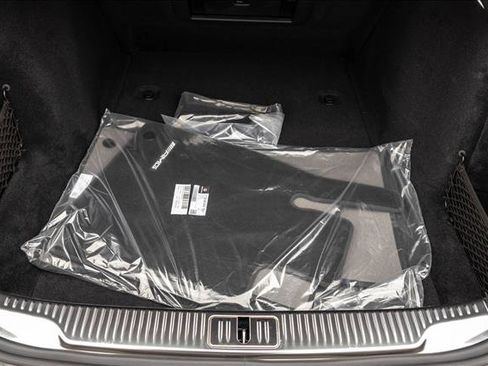 New 2026 Mercedes-Benz S 580 4MATIC Sedan image 23