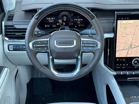 New 2026 GMC Acadia Denali w/ Super Cruise Package image 16