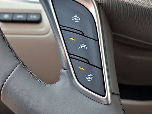 New 2026 Cadillac XT5 Premium Luxury w/ Driver Assist Package AWD/4WD image 16