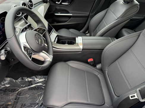 Used 2026 Mercedes-Benz C 300 Sedan image 5