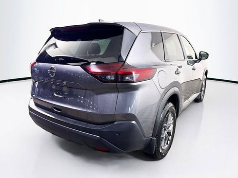 Used 2021 Nissan Rogue S image 5