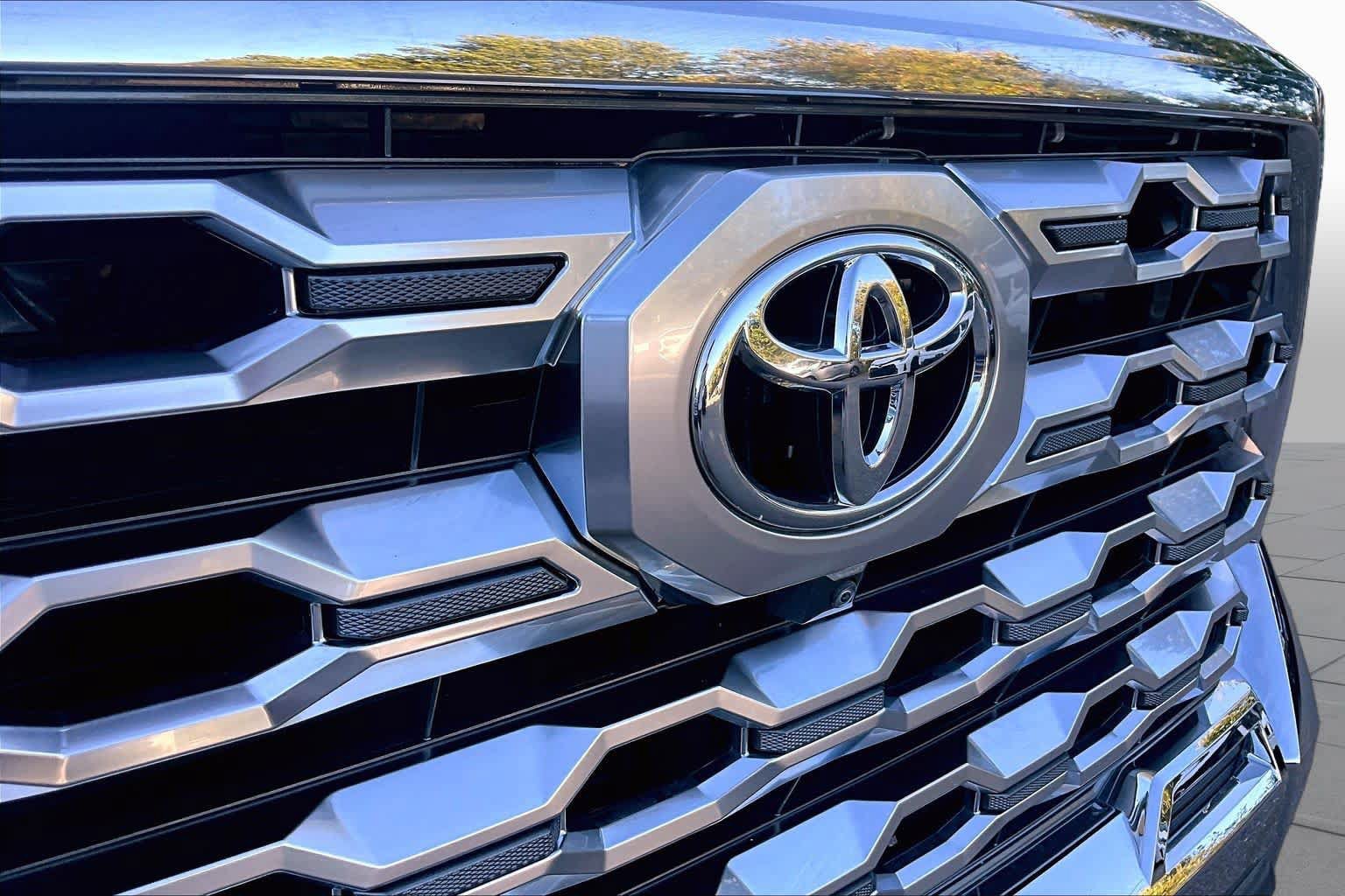 Certified 2025 Toyota Tundra 1794 Edition AWD/4WD image 28