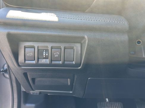 Used 2025 Subaru Outback Wilderness AWD/4WD image 28