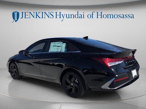 New 2026 Hyundai Elantra SEL Sport Premium FWD image 9