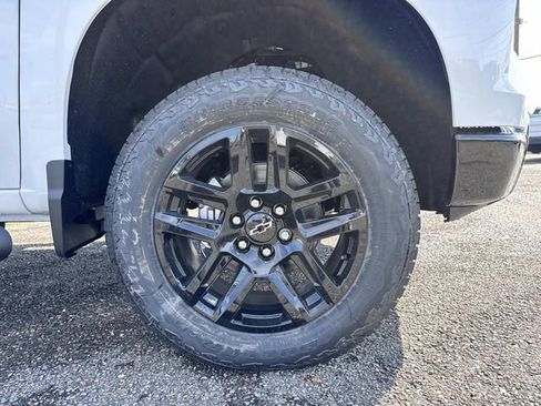 New 2026 Chevrolet Silverado 1500 Custom Trail Boss w/ Turbomax Blackout Package AWD/4WD image 7
