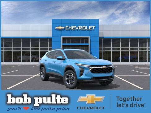 New 2026 Chevrolet Trax LT w/ Driver Confidence Package FWD image 1
