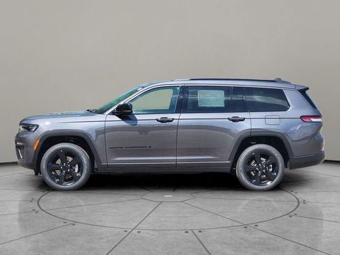 New 2026 Jeep Grand Cherokee L Limited AWD/4WD image 9