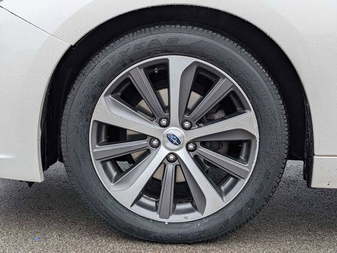 Used 2016 Subaru Legacy 2.5i Limited image 13