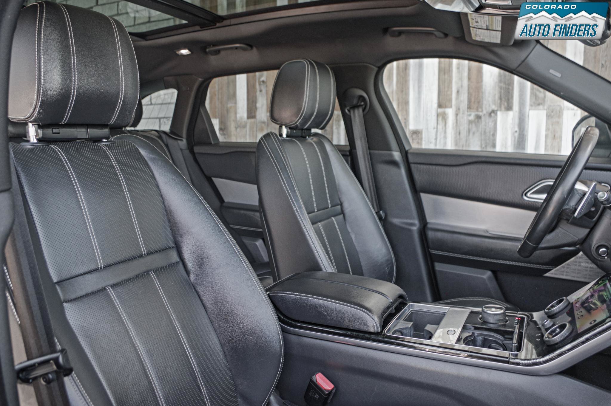 Used 2019 Land Rover Range Rover Velar R-Dynamic SE AWD/4WD image 21