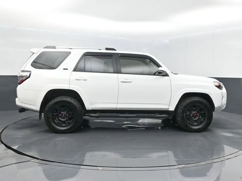 Used 2023 Toyota 4Runner SR5 Premium w/ Moonroof Package AWD/4WD image 5