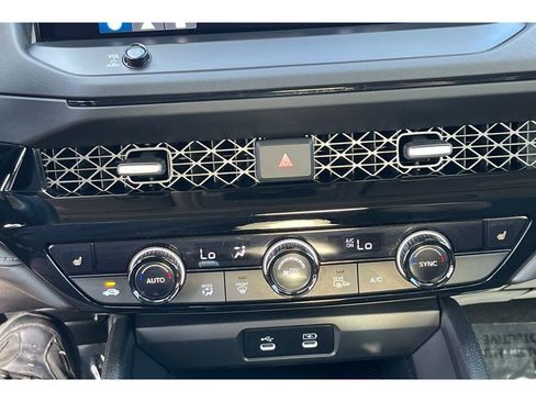 Certified 2025 Honda Accord EX-L image 27