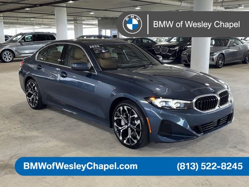 Used 2025 BMW 330i Sedan w/ Convenience Package RWD image 1