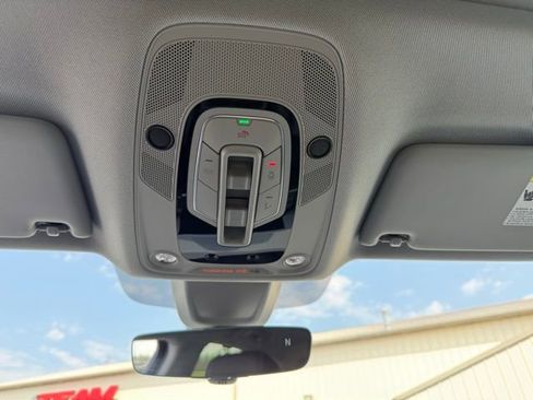 Used 2025 Audi Q5 2.0T Premium Plus w/ Premium Plus Package image 15