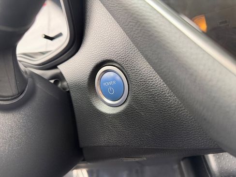 Certified 2022 Toyota Corolla LE image 18