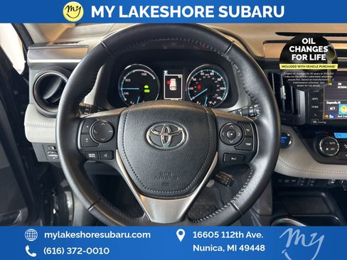 Used 2016 Toyota RAV4 Limited w/ Advanced Technology Package image 14