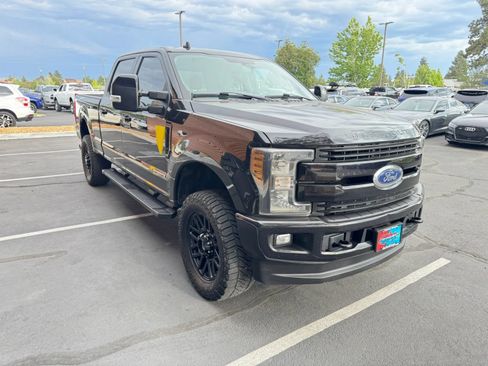 Used 2019 Ford F250 Lariat AWD/4WD image 7
