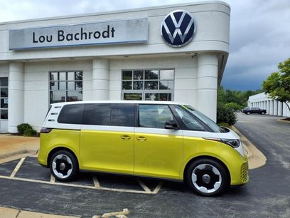 New 2025 Volkswagen ID. Buzz Pro S Plus