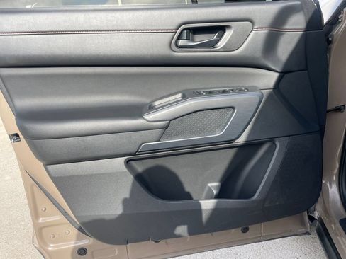 Certified 2024 Nissan Pathfinder Rock Creek AWD/4WD image 10