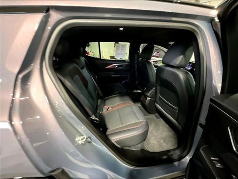 Used 2024 Chevrolet Equinox EV RS image 16