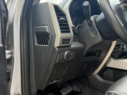 Used 2020 Ford F250 Lariat w/ Lariat Ultimate Package AWD/4WD image 14
