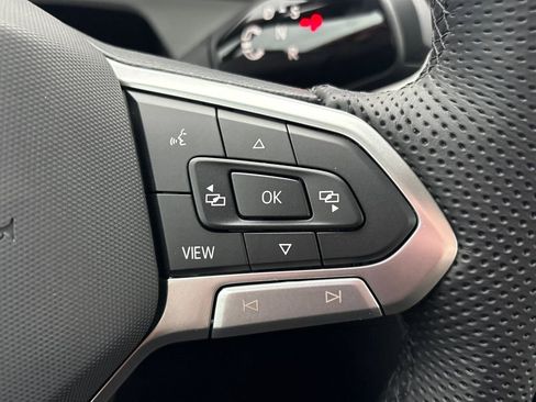 New 2026 Volkswagen Tiguan SE R-Line image 25