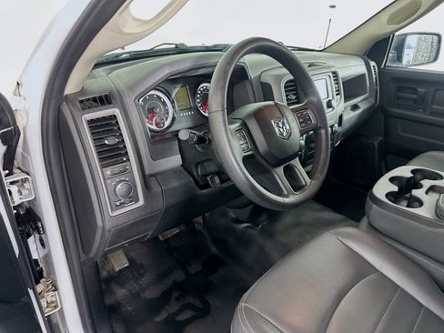 Used 2016 RAM 1500 Tradesman RWD image 9