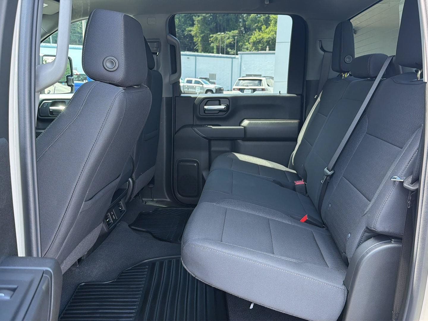 New 2026 Chevrolet Silverado 2500 Custom w/ Custom Value Package AWD/4WD image 11