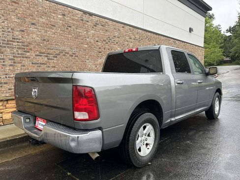 Used 2011 RAM 1500 Classic SLT w/ Luxury Group RWD image 5