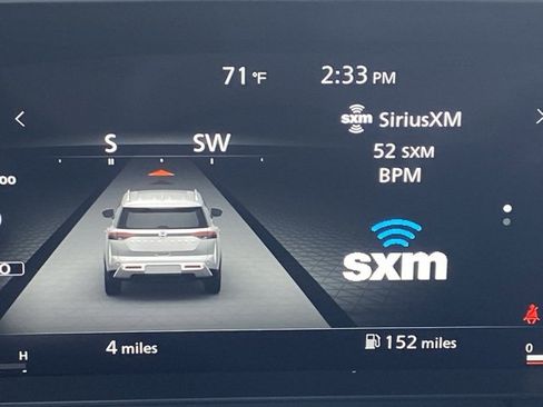 New 2025 Nissan Pathfinder Platinum w/ Black Appearance Package image 21