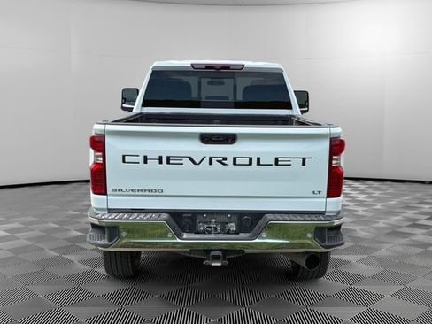 Used 2024 Chevrolet Silverado 3500 LT w/ Safety Package AWD/4WD image 4