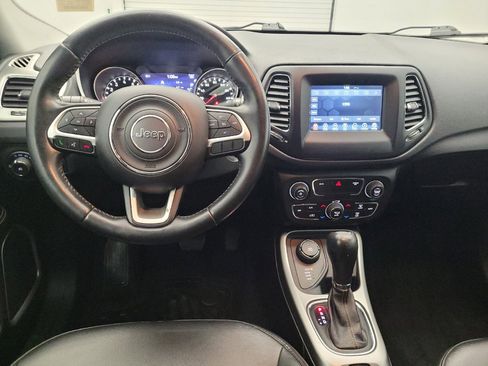 Used 2018 Jeep Compass Latitude w/ Popular Equipment Group AWD/4WD image 22