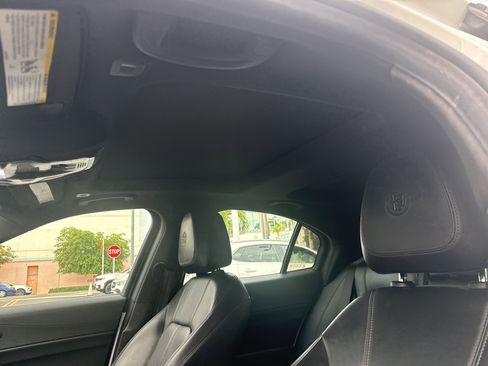 Used 2022 Alfa Romeo Giulia Ti RWD image 12