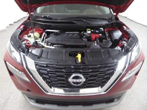 Used 2022 Nissan Rogue SV w/ SV Premium Package FWD image 36