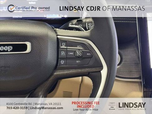 Certified 2024 Jeep Grand Cherokee Limited AWD/4WD image 31