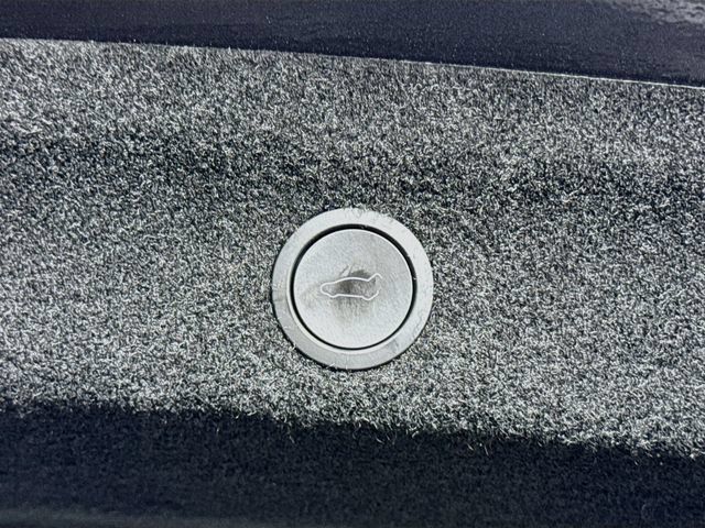 Used 2026 Tesla Model Y AWD image 43