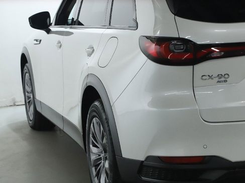 Certified 2025 MAZDA CX-90 Plug-In Hybrid w/ Preferred image 44