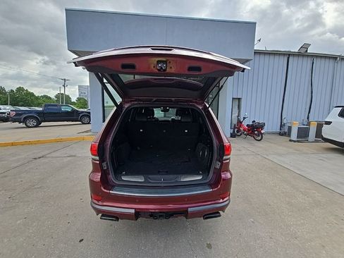 Used 2019 Jeep Grand Cherokee High Altitude AWD/4WD image 19