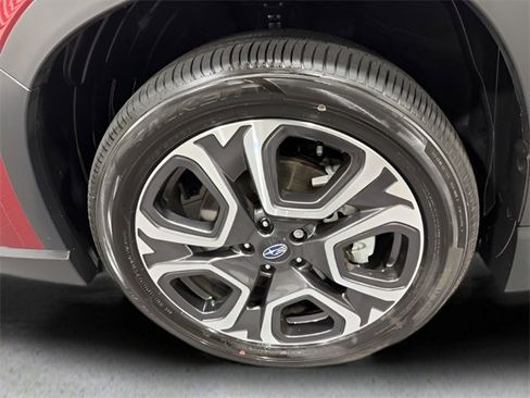 Certified 2025 Subaru Ascent Limited w/ Popular Package #1 image 41