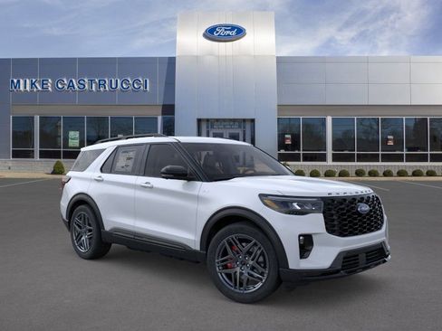 New 2026 Ford Explorer ST-Line w/ ST-Line Street Pack AWD/4WD image 7