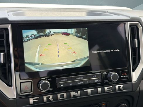 Used 2025 Nissan Frontier SV w/ SV Convenience Package AWD/4WD image 18