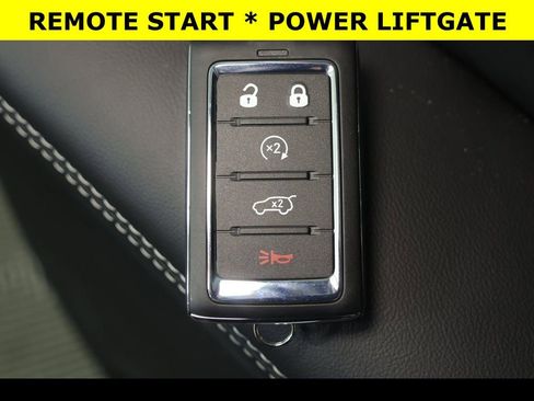 New 2026 Jeep Grand Cherokee Altitude image 11