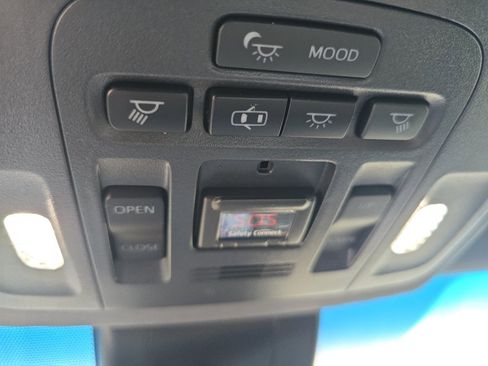 Used 2020 Toyota Avalon Touring w/ Advanced Safety Package image 36