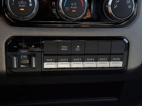 New 2026 RAM 3500 Tradesman w/ Chrome Appearance Group A AWD/4WD image 34
