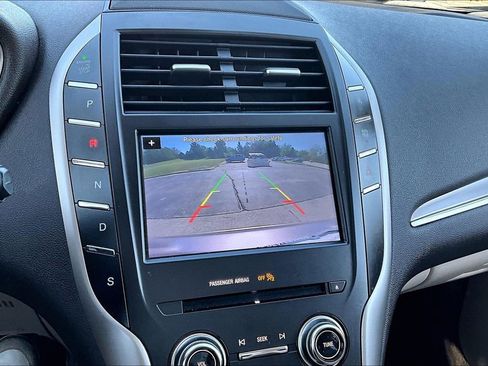 Used 2019 Lincoln MKC Premiere FWD image 15