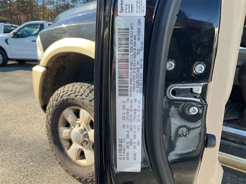 Used 2015 RAM 2500 Longhorn image 18