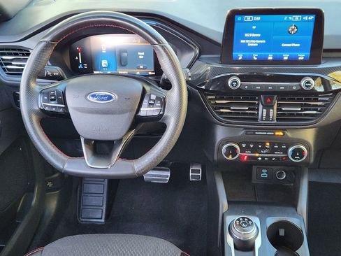 Used 2023 Ford Escape ST-Line w/ Cold Weather Package image 25