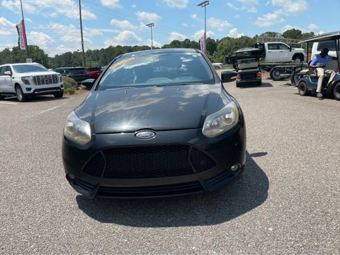 Used 2014 Ford Focus ST w/ Equipment Group 202A FWD image 2