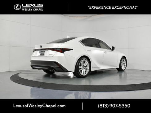 Used 2025 Lexus IS 300 w/ Comfort Package RWD image 6