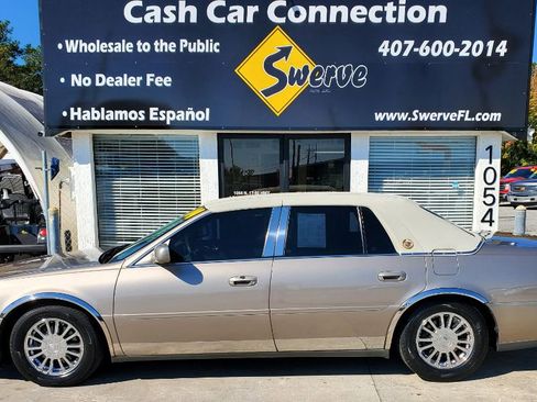 Used 2004 Cadillac De Ville DHS w/ Equipment Group image 9