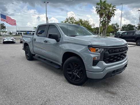 Used 2024 Chevrolet Silverado 1500 Custom RWD image 3